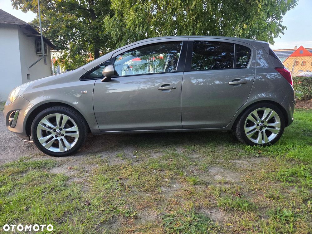 Opel Corsa 1.4 Essentia - 7