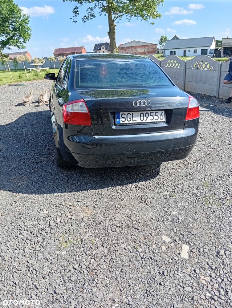 Audi A4 Avant - 6