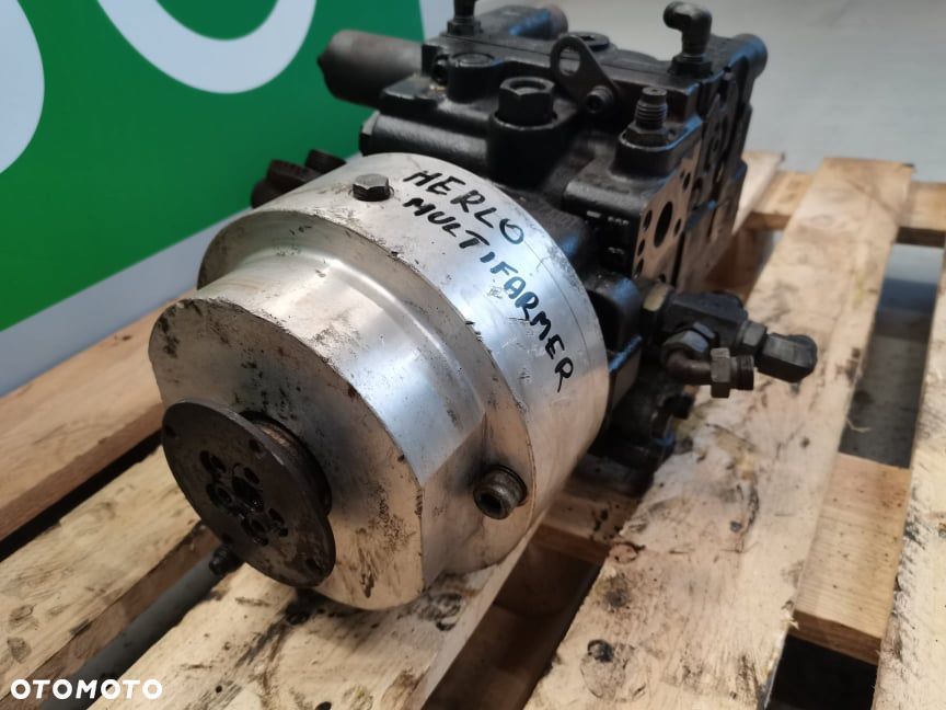 Merlo .... Multifarmer {Pompa jazdy Sauer-Danfoss 90R075} - 3