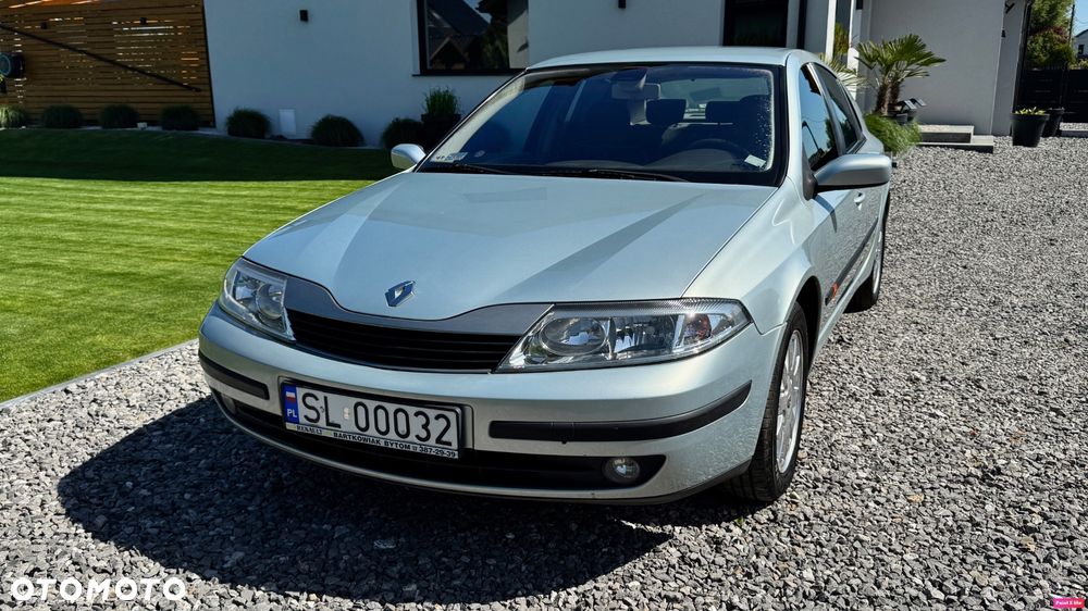 Renault Laguna 1.8 RXE - 15