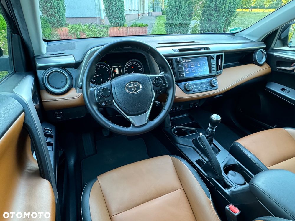 Toyota RAV4 2.0 4x4 Executive - 18