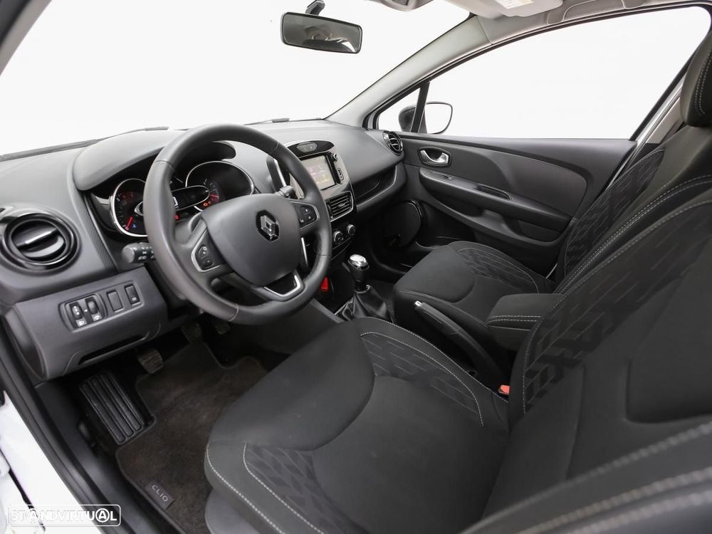 Renault Clio Sport Tourer - 7