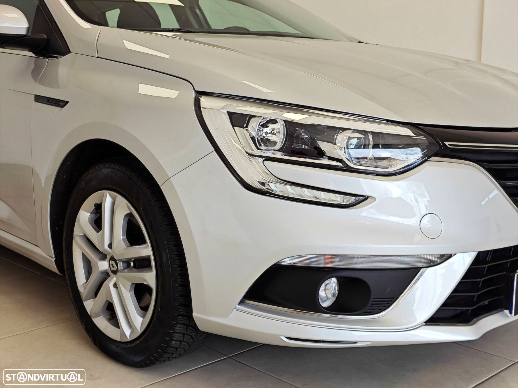 Renault Mégane Sport Tourer 1.5 dCi Zen - 24