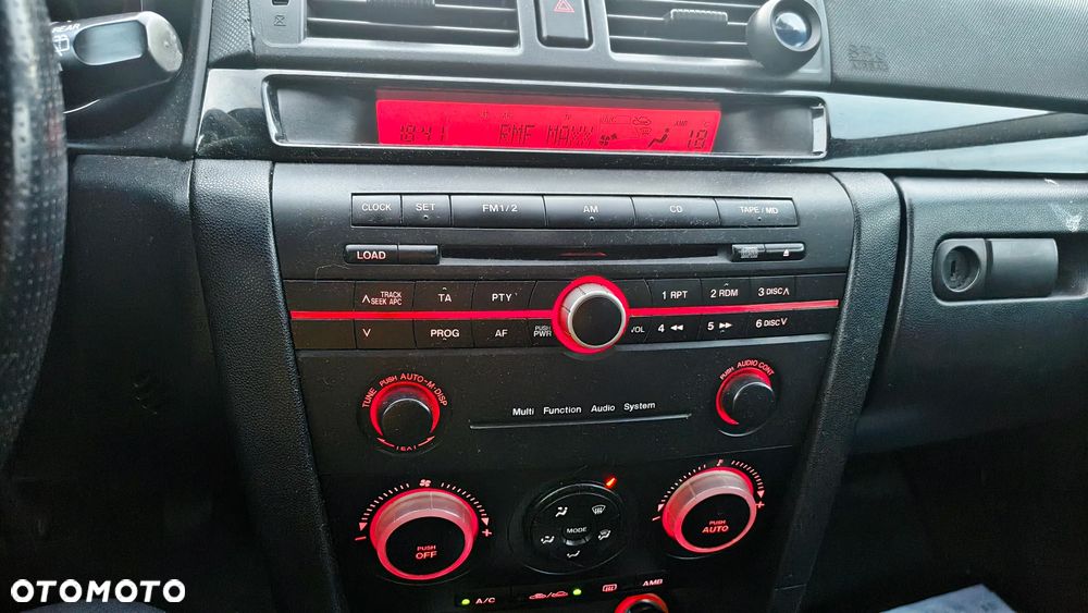 Mazda 3 1.6 16V Exclusive - 2
