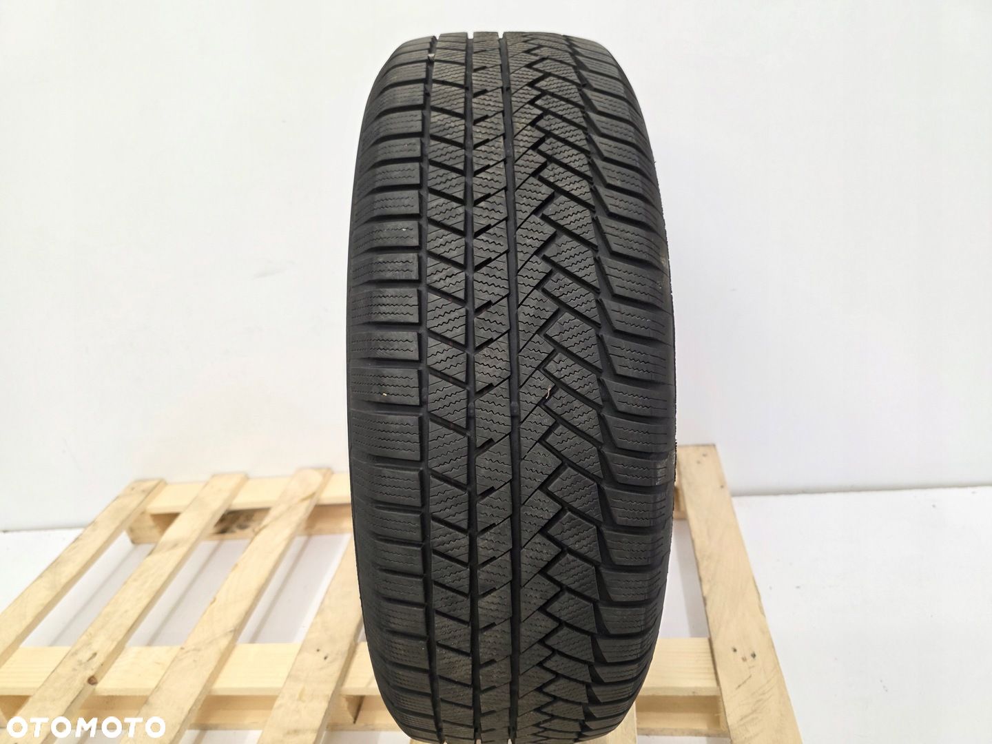 OPONA ZIMOWA CONTINENTAL WINTERCONTACT TS 850P 255/65R19 V XL 114V - 1