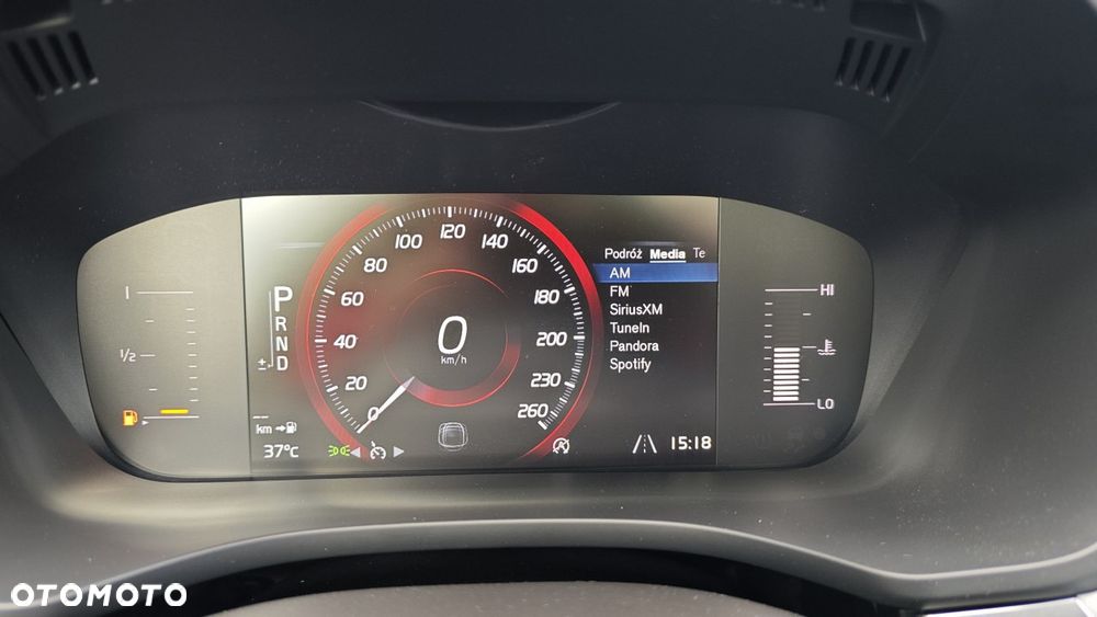Volvo XC 60 T5 GPF Momentum - 20
