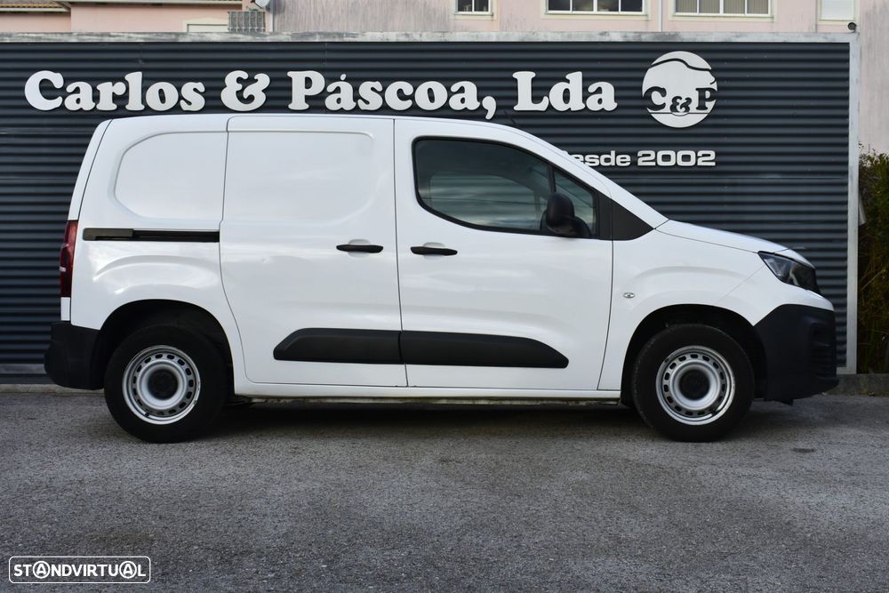 Peugeot Partner 1.5 BlueHDi Asphalt Standard - 2