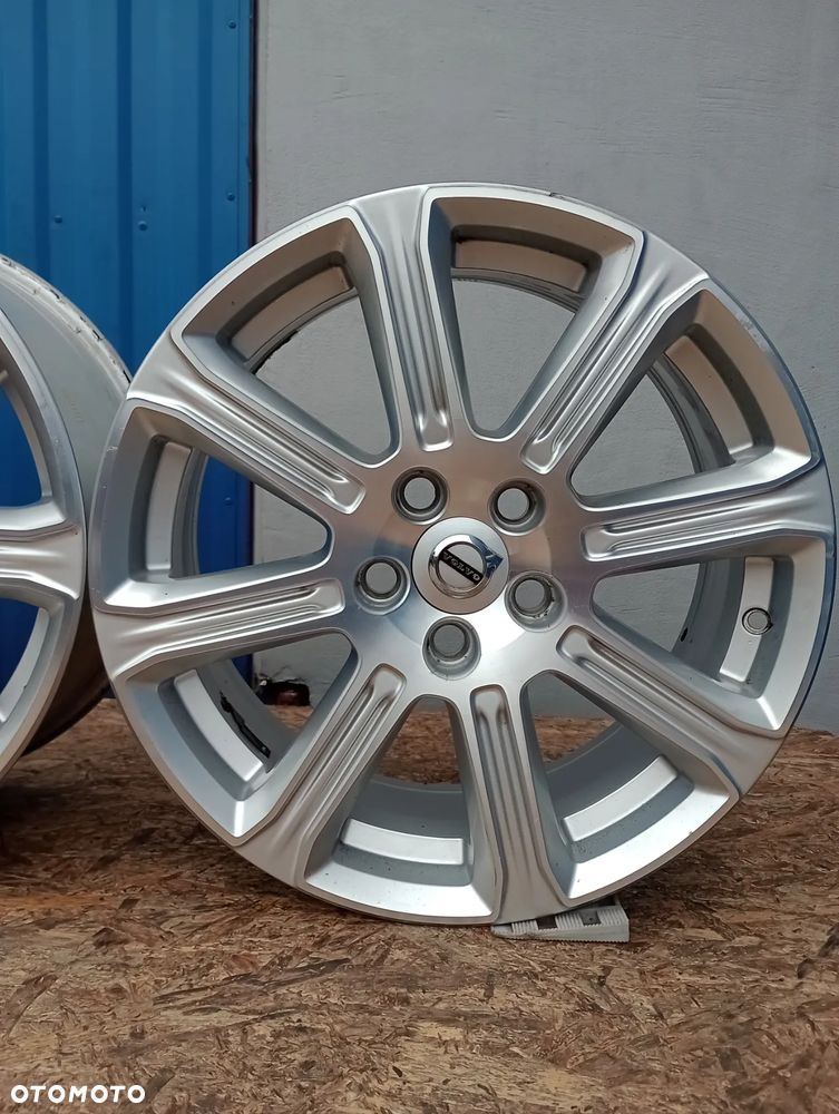 FELGI ALUMINIOWE 5x108 R17 ET52,5 7,5J VOLVO C30 S60 S80 V40 V50 V60 V70 XC40 XC60 XC70 - 6