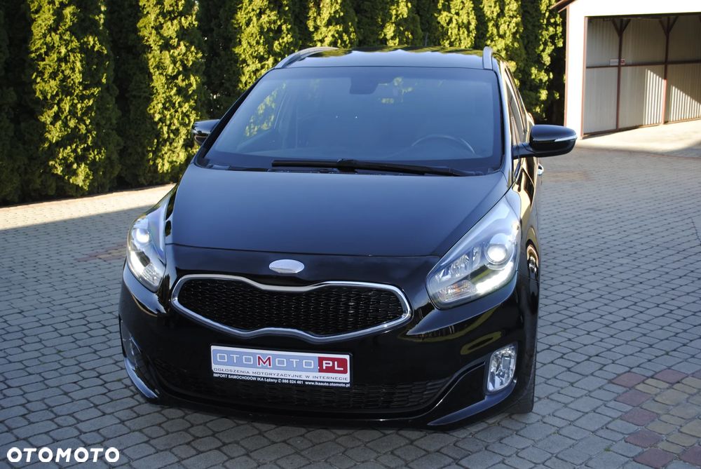 Kia Carens 1.7 CRDi 115 Dream Team Edition - 10
