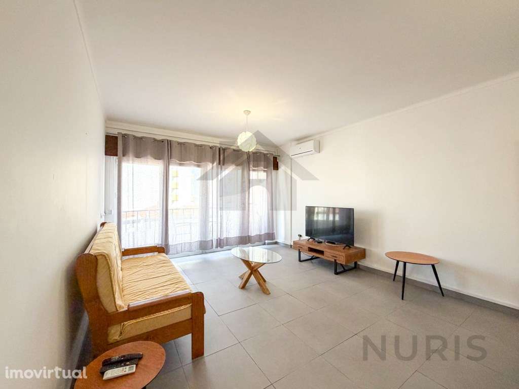 Apartamento T2 para Venda na Praia da Rocha - Portimão - Grande imagem: 2/22