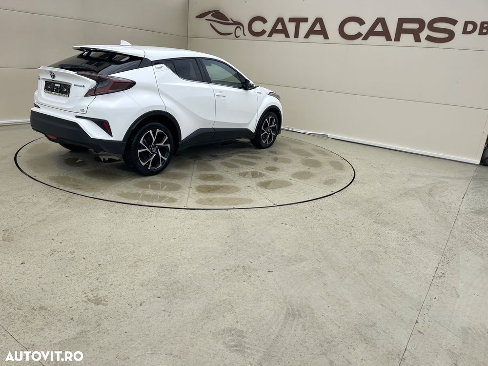 Toyota C-HR Hybrid Club - 15