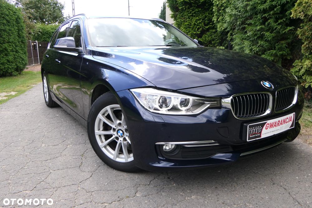 BMW Seria 3 320d Efficient Dynamics Luxury Line - 12