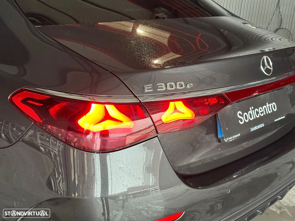 Mercedes-Benz E 300 - 19