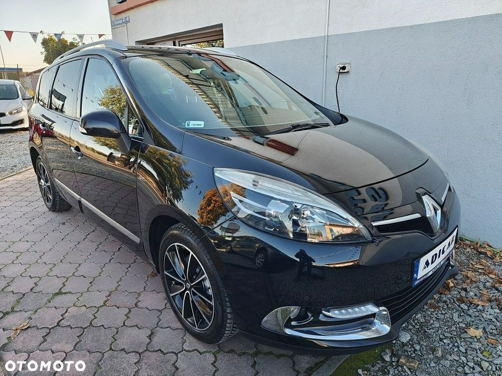 Renault Grand Scenic - 9