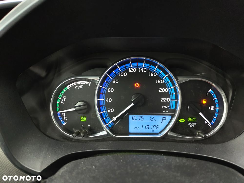 Toyota Yaris - 13