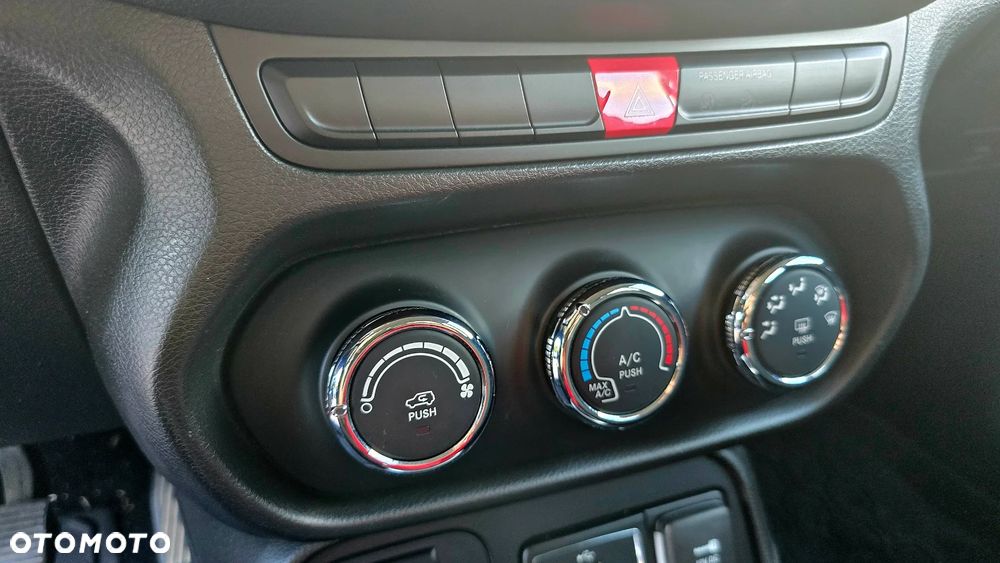 Jeep Renegade 1.6 MultiJet Longitude FWD S&S - 18