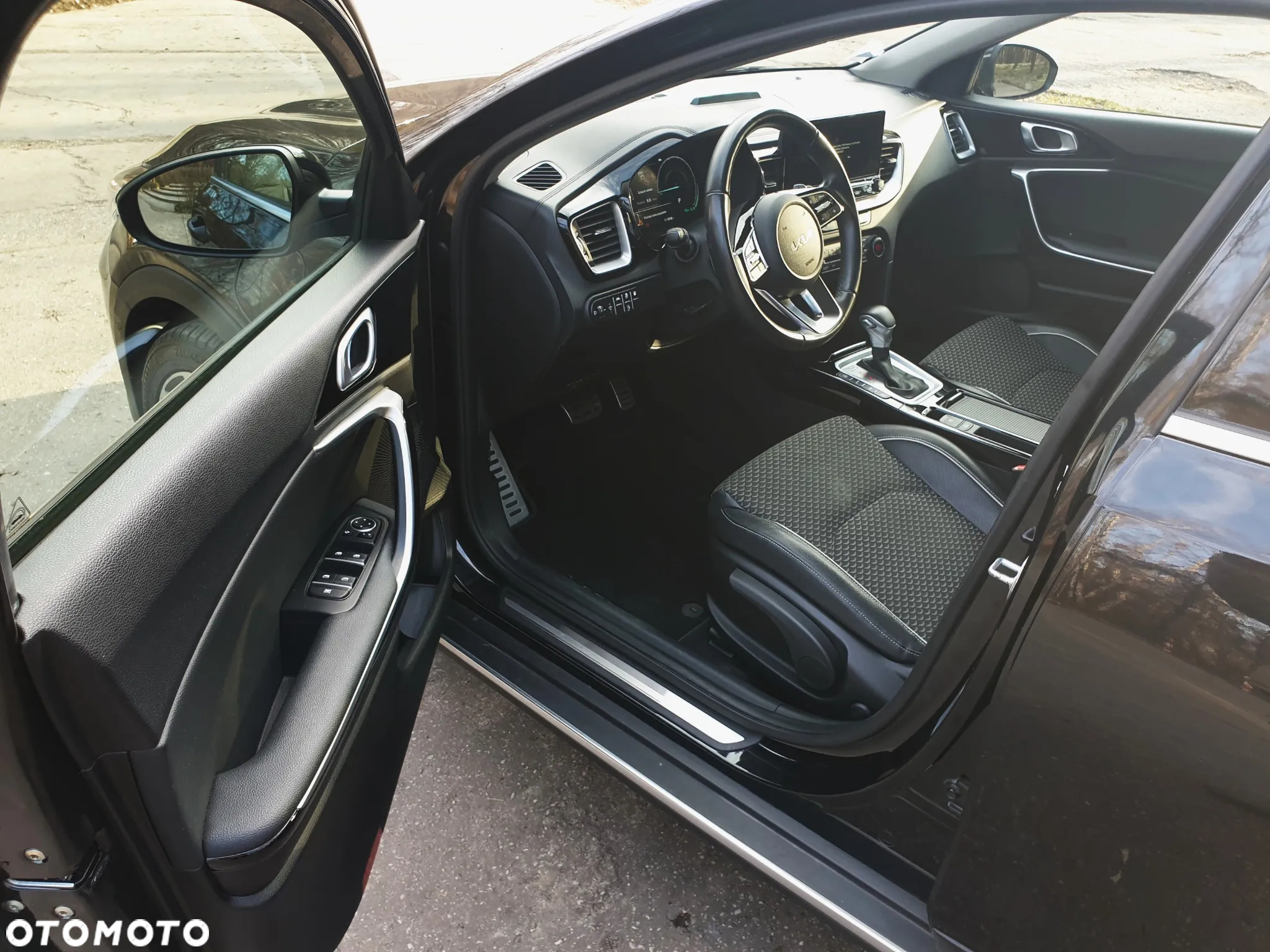 Kia XCeed - 9