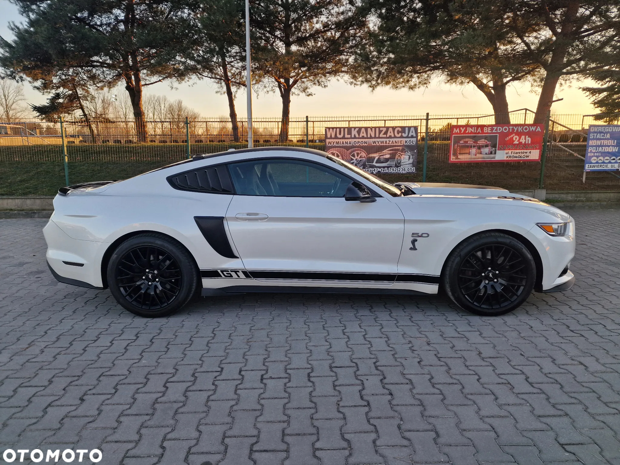 Ford Mustang 5.0 V8 GT - 9