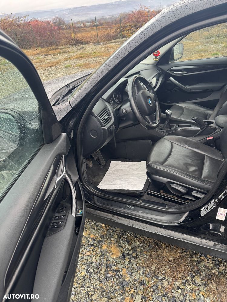 BMW X1 xDrive18d - 8