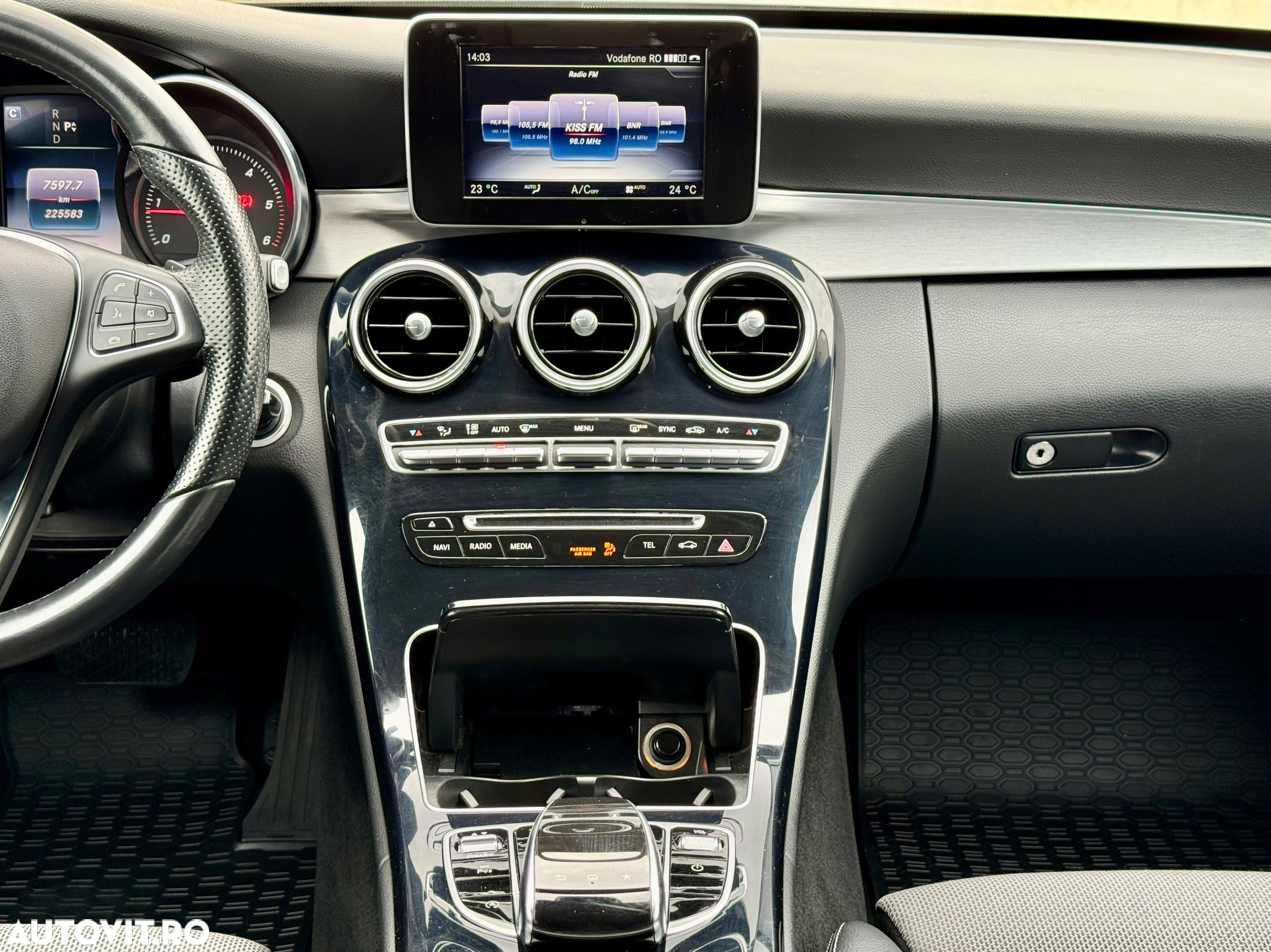 Mercedes-Benz C 220 (BlueTEC) d T 7G-TRONIC Avantgarde - 17