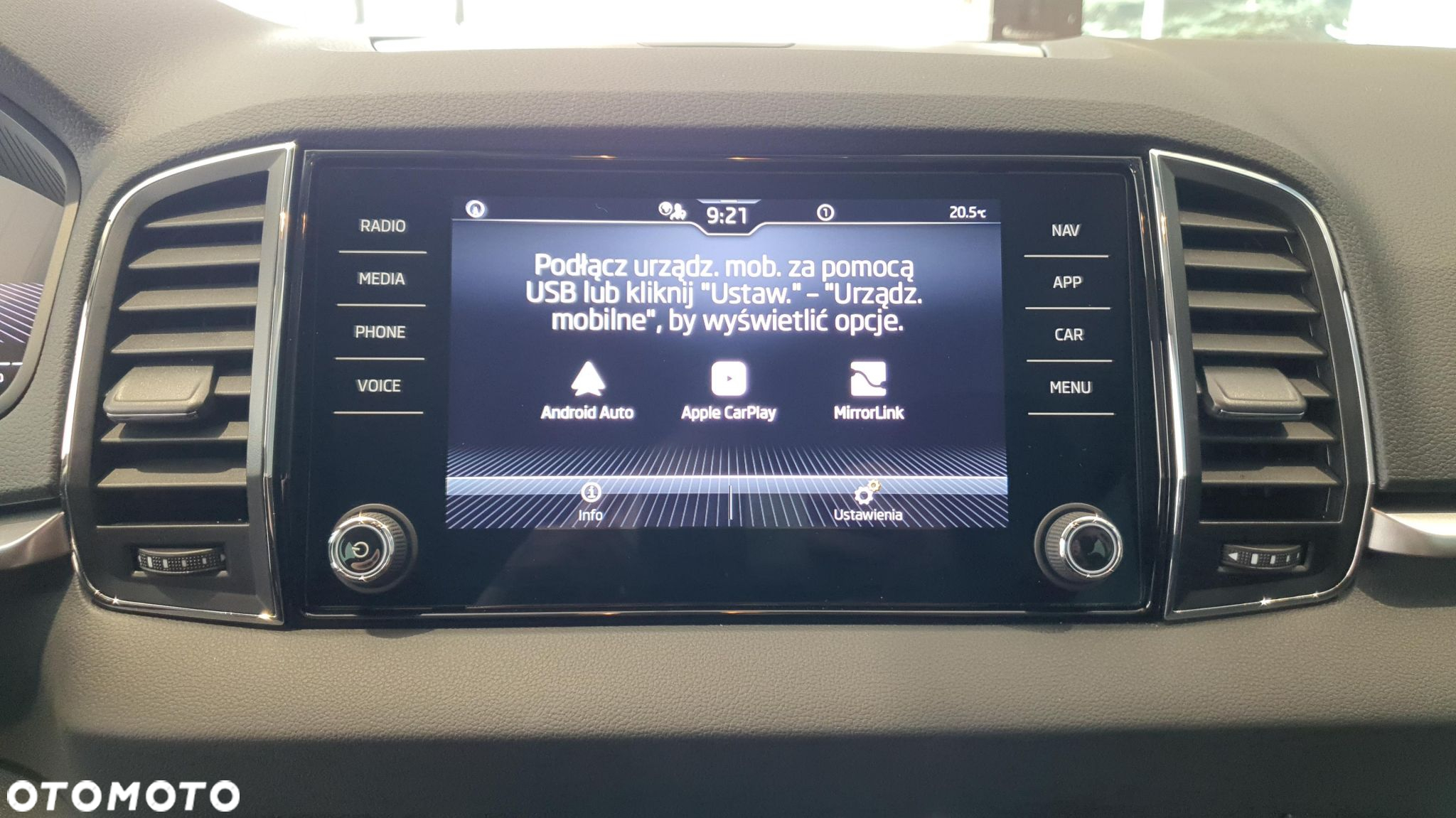 Skoda Karoq 1.5 TSI ACT Ambition - 24