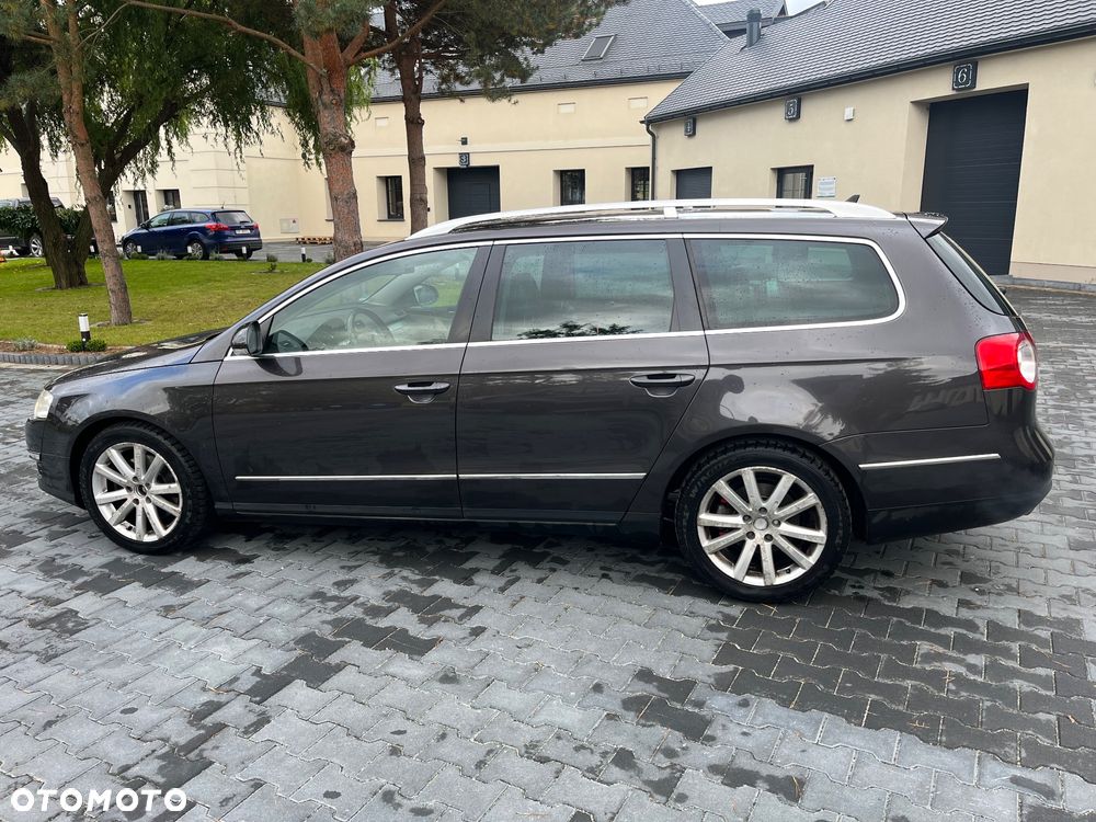Volkswagen Passat 2.0 TDI DPF DSG Highline - 9