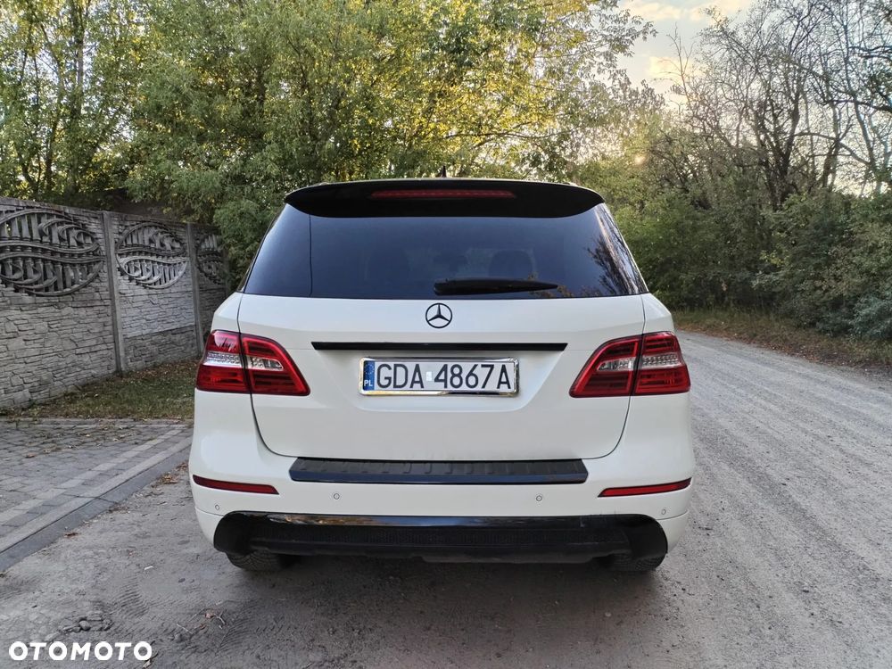 Mercedes-Benz ML 350 BlueTEC 4-Matic - 8