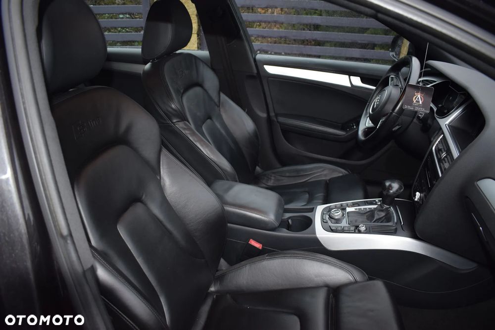 Audi A4 Avant 2.0 TDI DPF clean diesel multitronic S line Sportpaket - 16