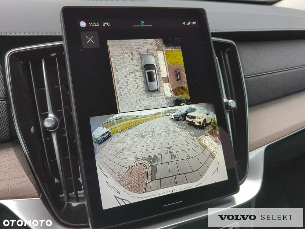 Volvo XC 90 - 25