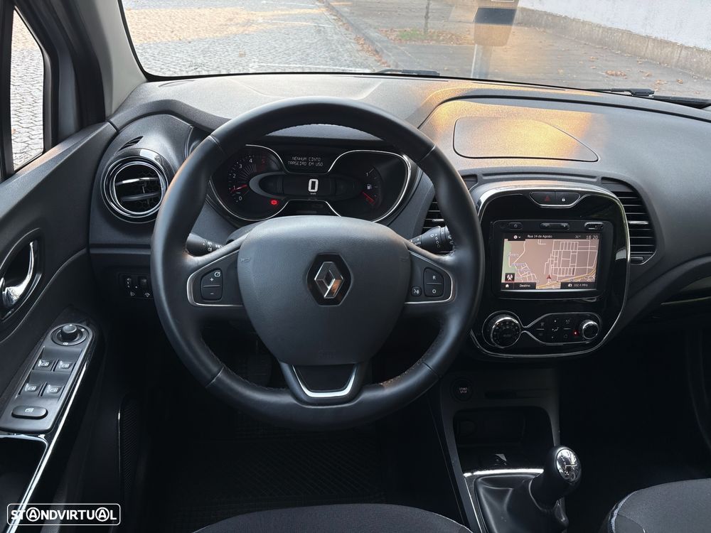 Renault Captur 1.5 dCi Exclusive - 14