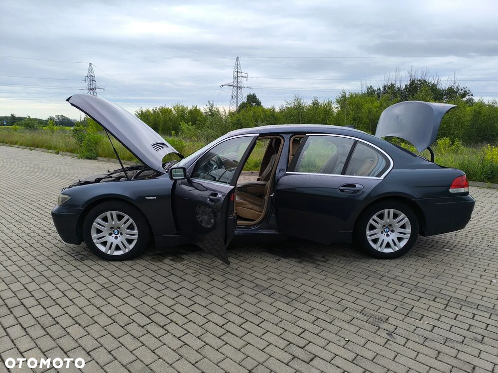 BMW Seria 7 730d - 25