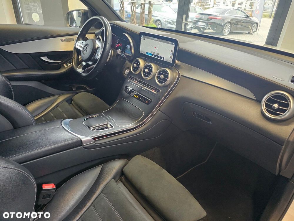 Mercedes-Benz GLC - 20