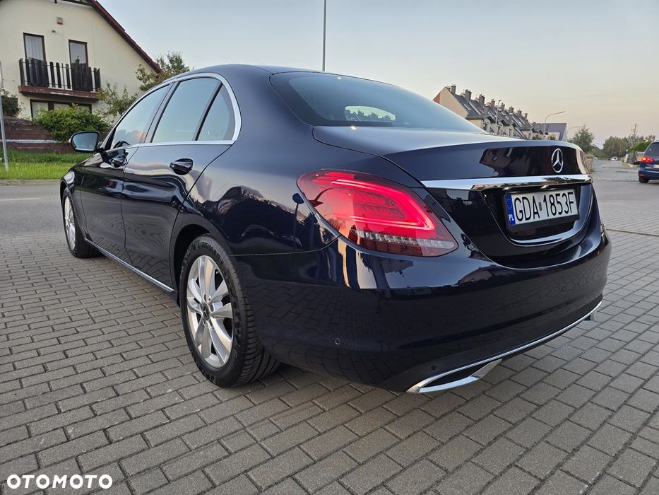 Mercedes-Benz Klasa C 220 d 9G-TRONIC - 15