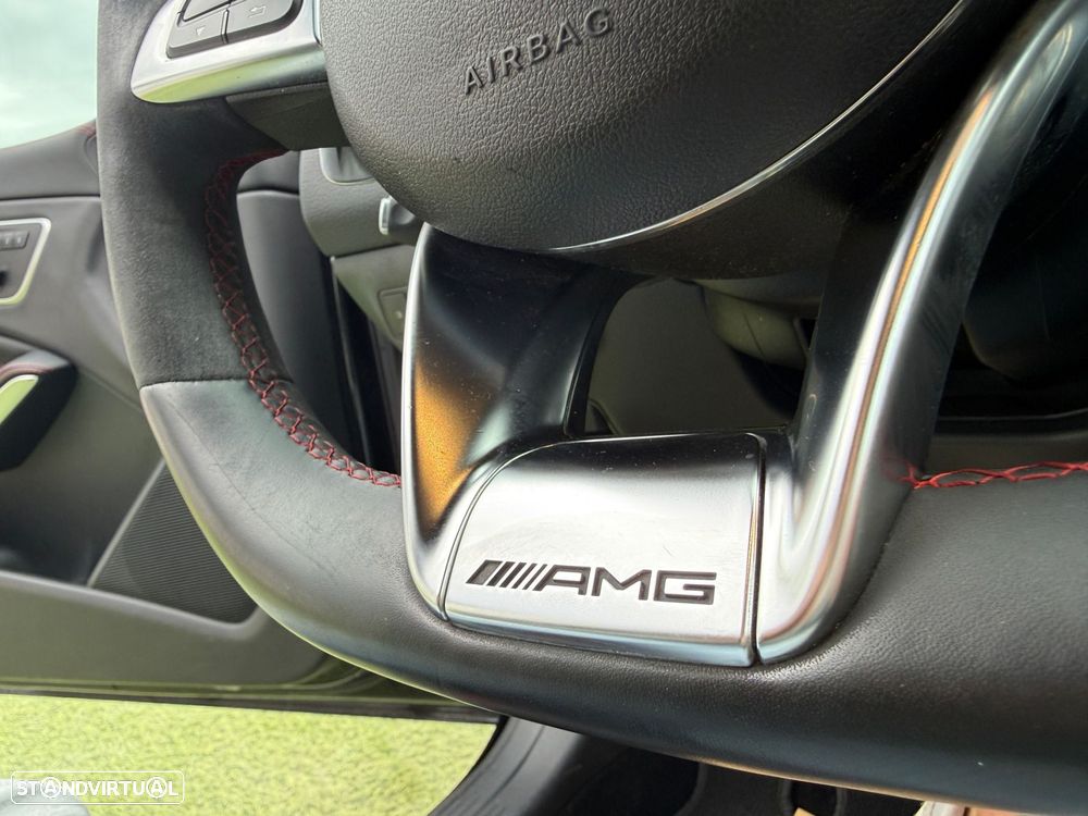 Mercedes-Benz CLA 45 AMG Shooting Brake 4Matic 7G-DCT - 17