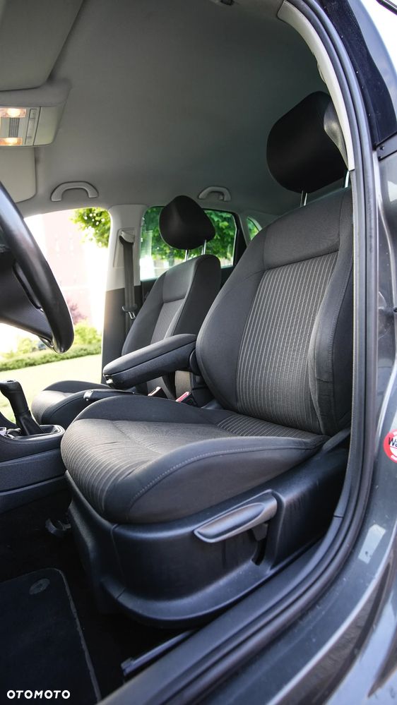 Volkswagen Polo 1.6 TDI Highline - 12