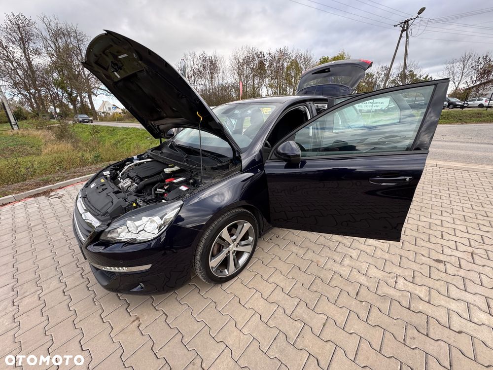 Peugeot 308 SW 1.2 PureTech Allure S&S - 1