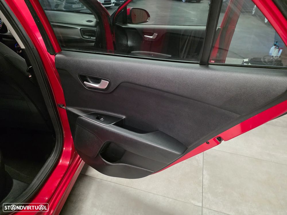 Kia Rio 1.2 CVVT Dynamic - 20