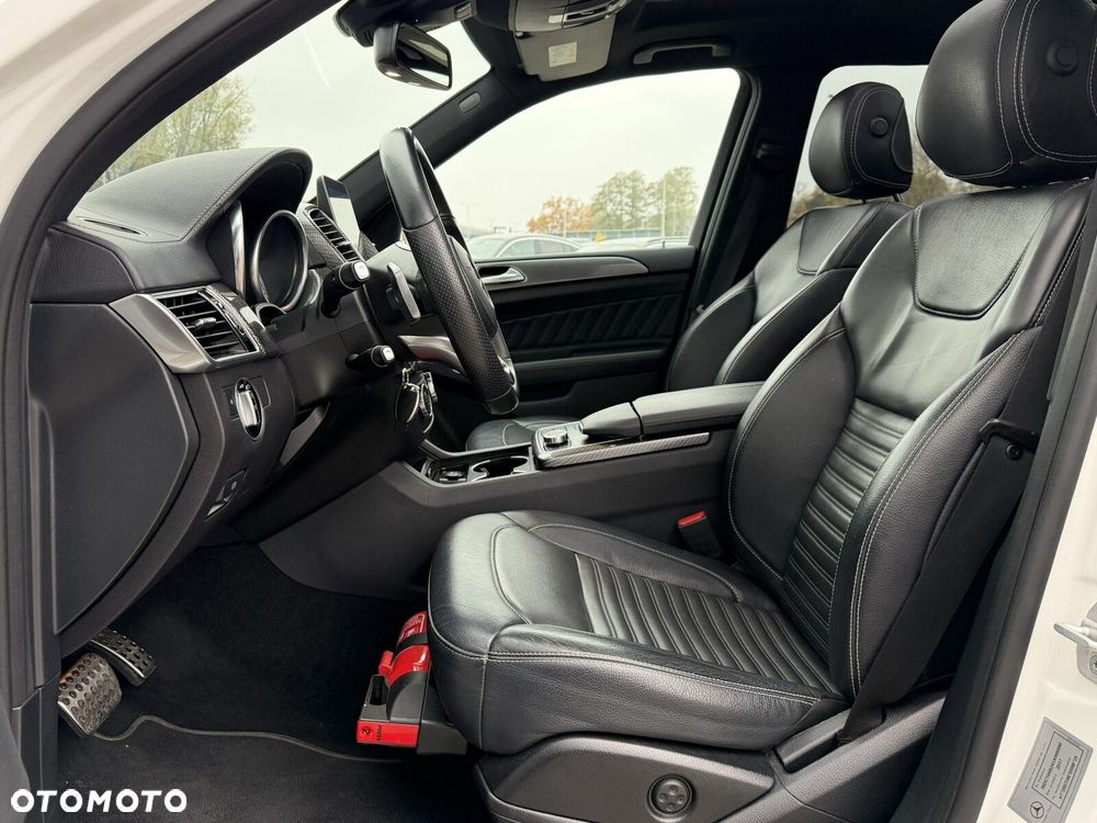 Mercedes-Benz GLS 350 d 4-Matic - 18
