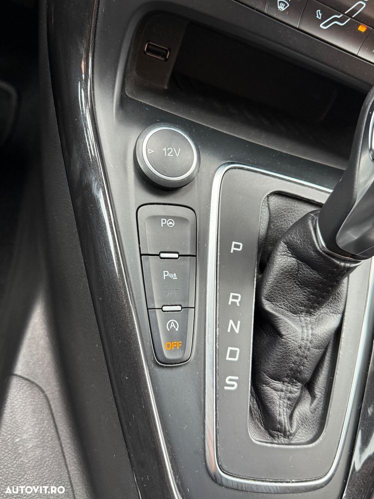 Ford Focus - 21