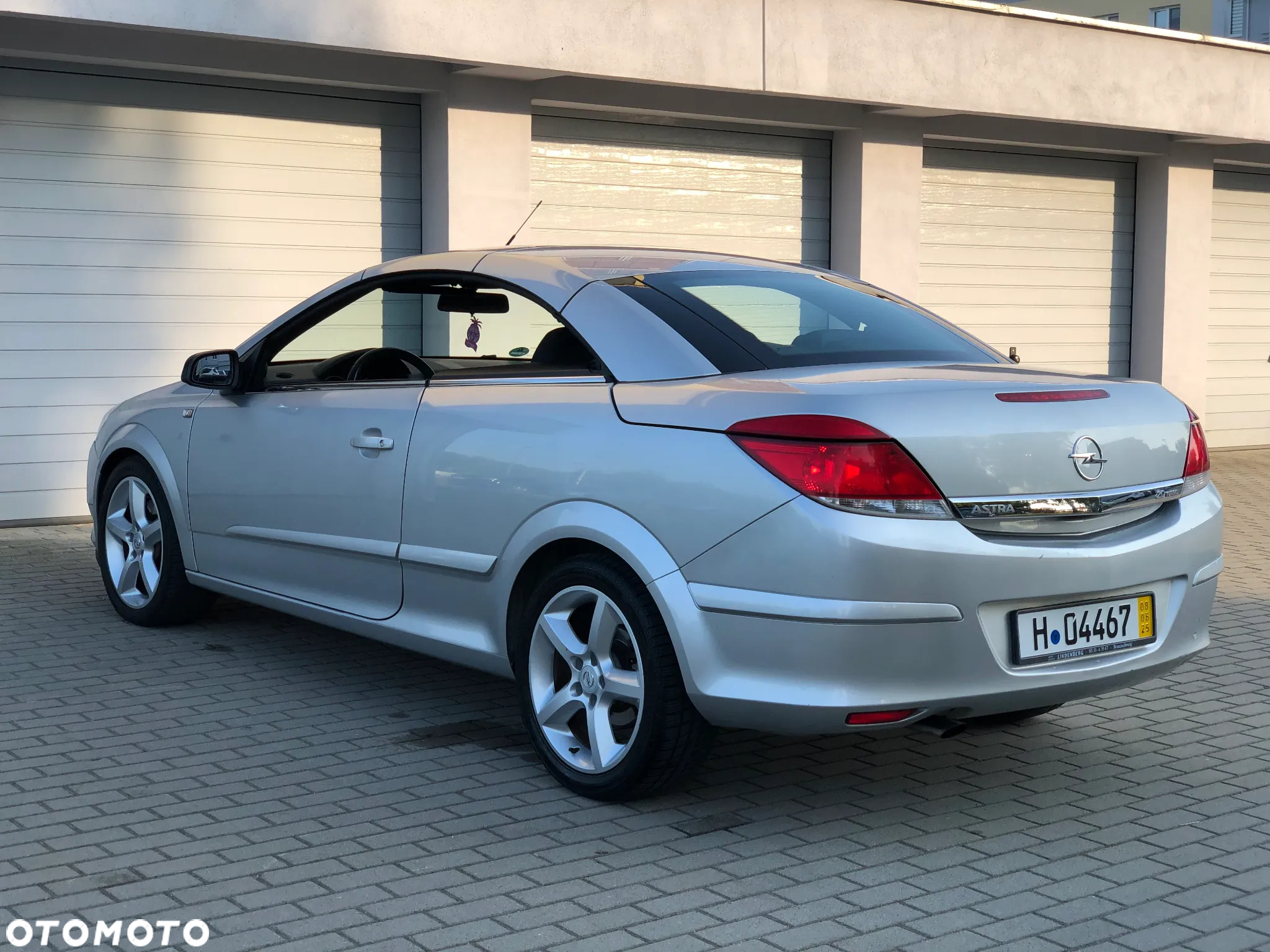 Opel Astra Twin Top 2.0 Turbo Edition - 15