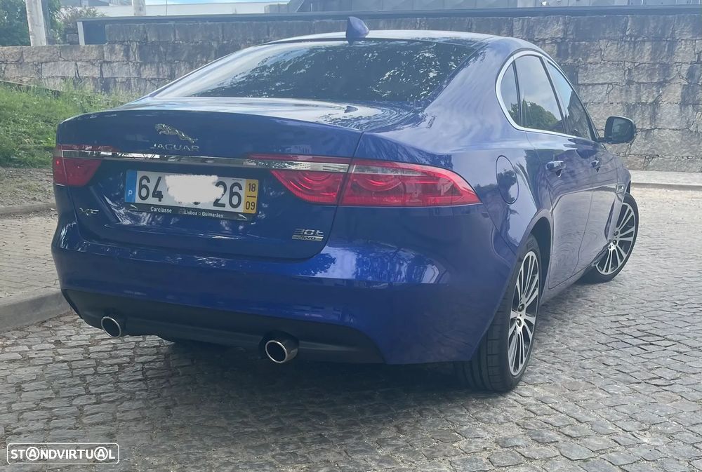 Jaguar XF - 2