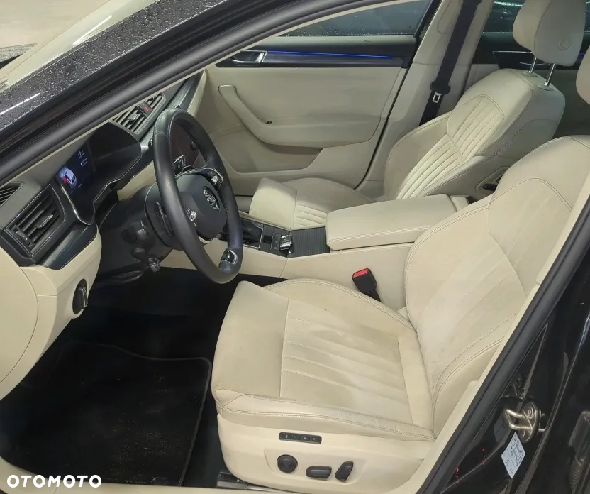 Skoda Superb 2.0 TSI Style DSG - 9