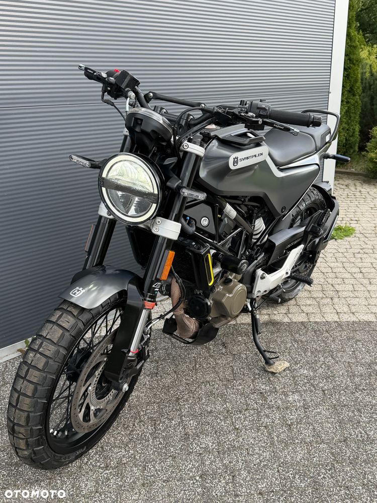 Husqvarna Svartpilen - 22