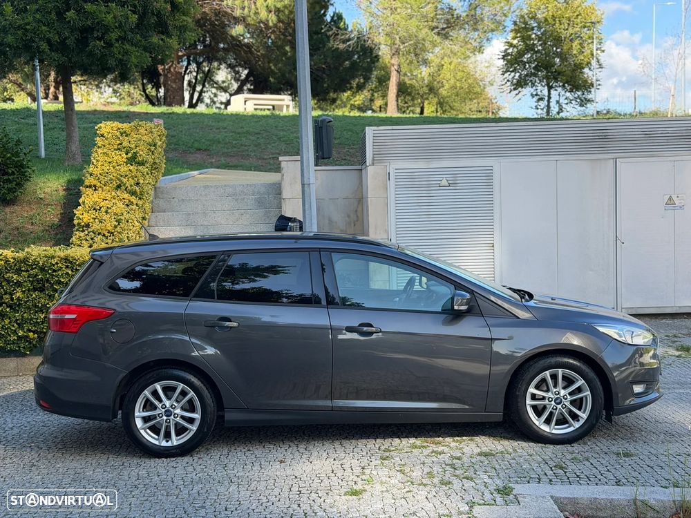Ford Focus SW 1.0 SCTi Trend+ - 25