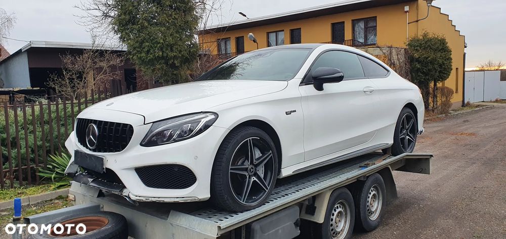 Mercedes-Benz Klasa C AMG 43 4-Matic - 1