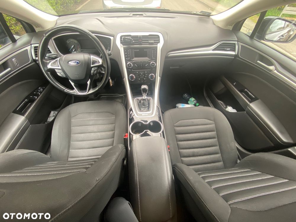 Ford Mondeo ver-1-5-tdci-start--stopp-titanium - 9