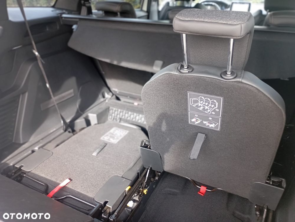 Peugeot 5008 1.6 PureTech GT Line S&S EAT8 - 21