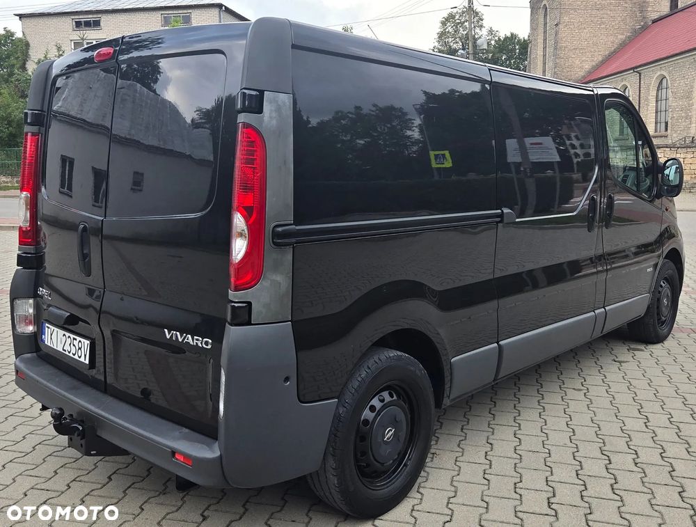 Opel Vivaro - 8
