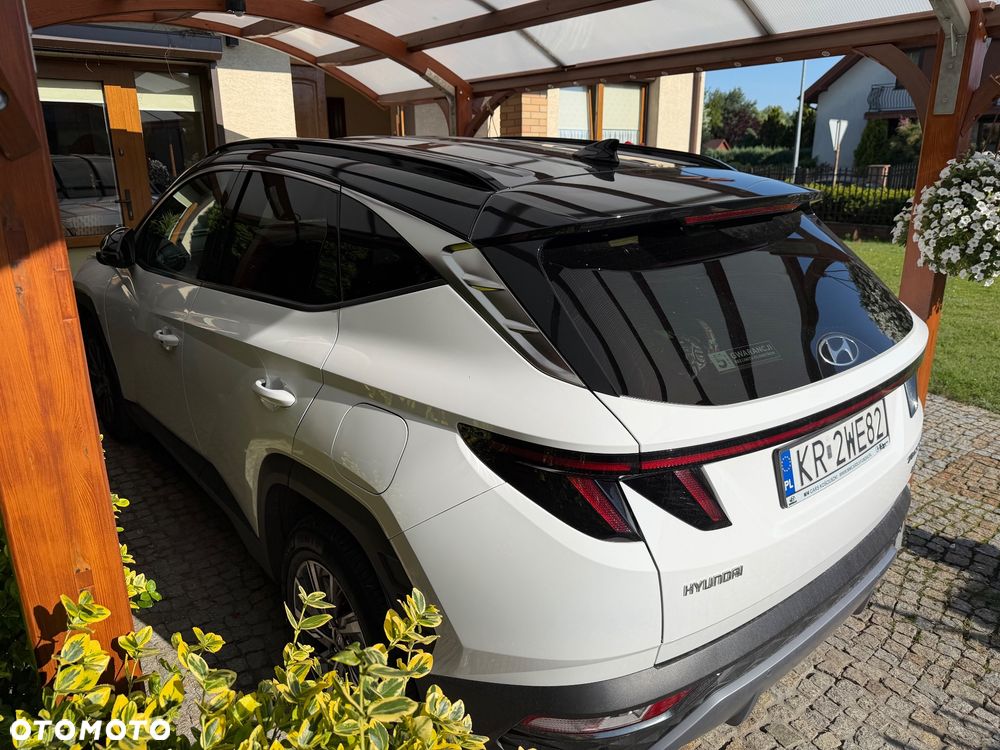 Hyundai Tucson 1.6 T-GDi HEV Executive 4WD - 3