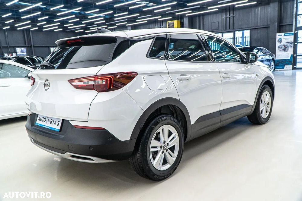 Opel Grandland X 1.2 Start/Stop Automatik INNOVATION - 8